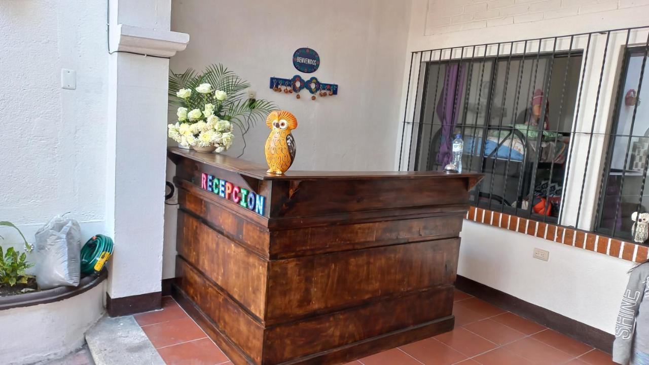 Hospedaje El Viajero Antigua Ll Exterior photo